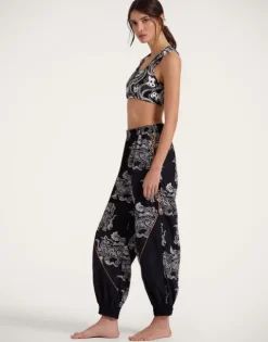 Court Pants
