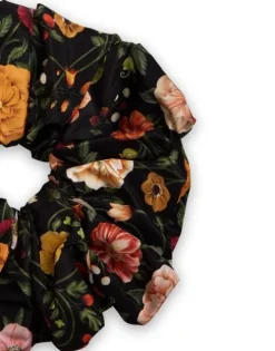 Giga Scrunchie