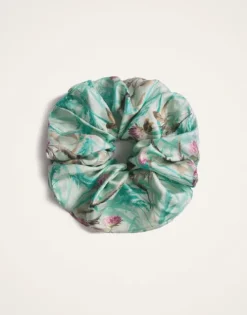 Giga Scrunchie