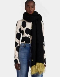 High Kick Scarf