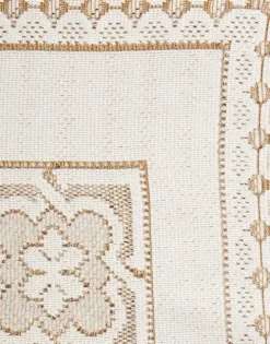 Lacey Medium Tablecloth