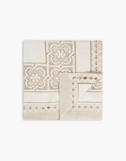 Lacey Medium Tablecloth