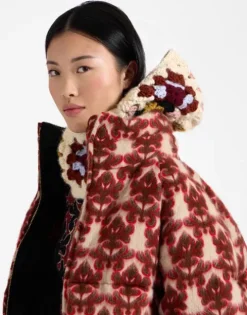 Lacey Snood