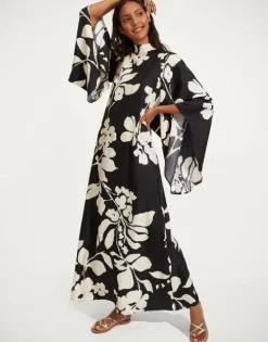 Magnifico Dress