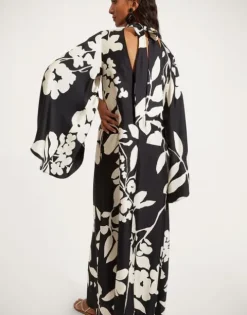 Magnifico Dress