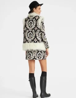 Sleeveless Folk Jacket