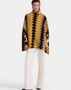 Trine Cape